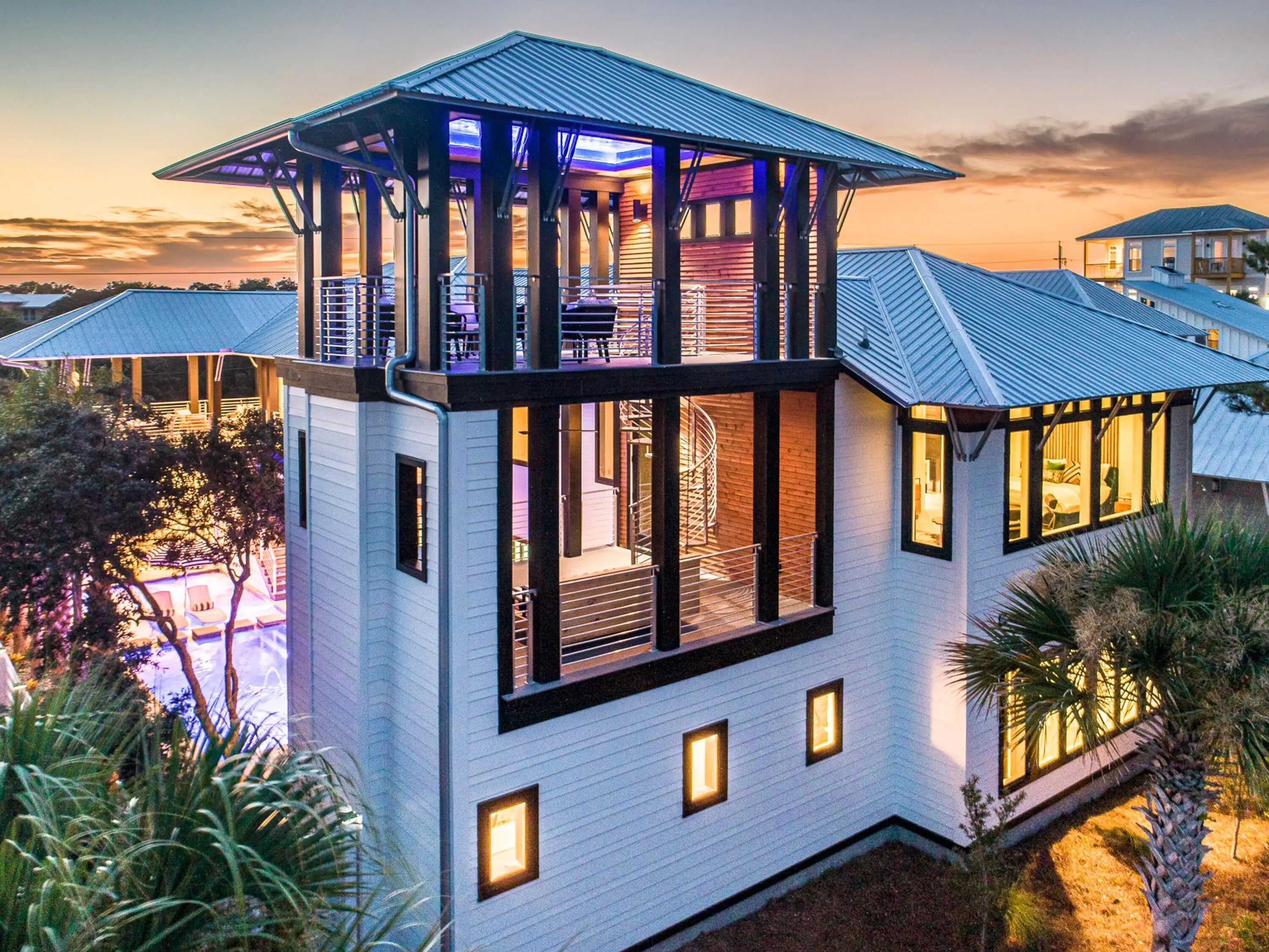 Photo of Listing #986086