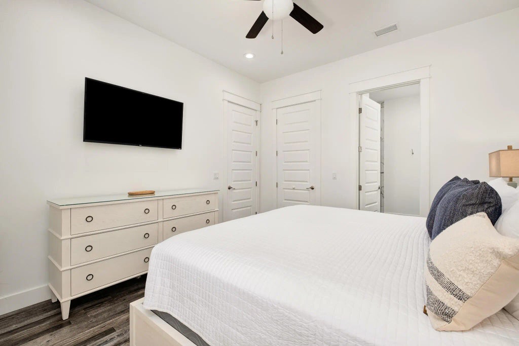 13 of 83 - 48 W Palm Beach Street, Miramar Beach, FL