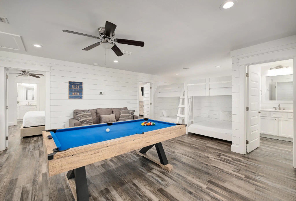 32 of 83 - 48 W Palm Beach Street, Miramar Beach, FL