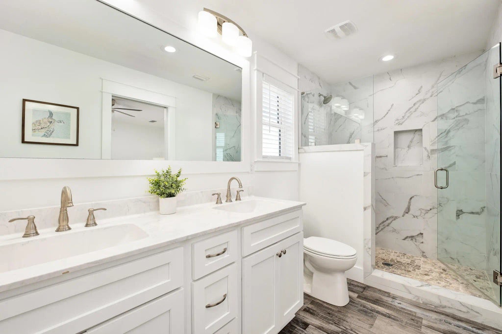 39 of 83 - 48 W Palm Beach Street, Miramar Beach, FL