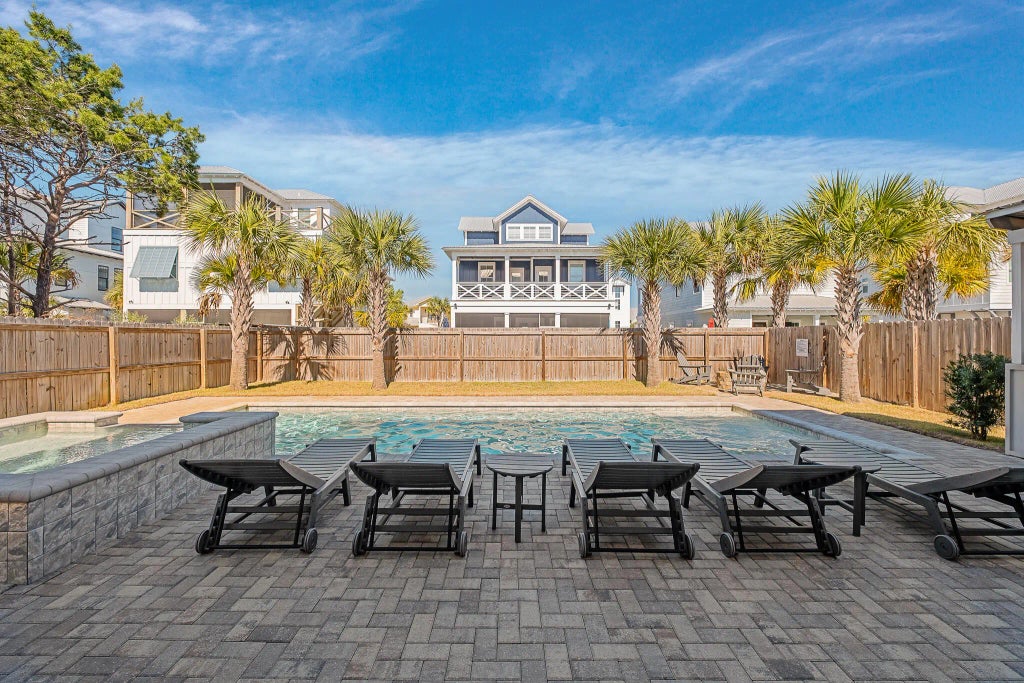 47 of 83 - 48 W Palm Beach Street, Miramar Beach, FL