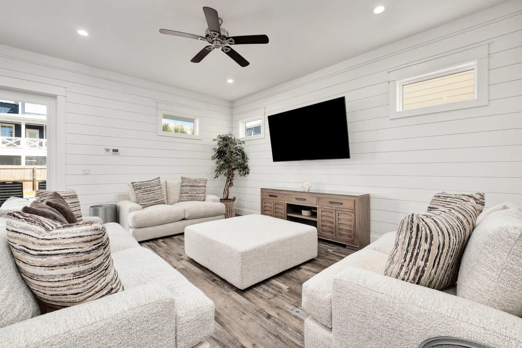 5 of 83 - 48 W Palm Beach Street, Miramar Beach, FL