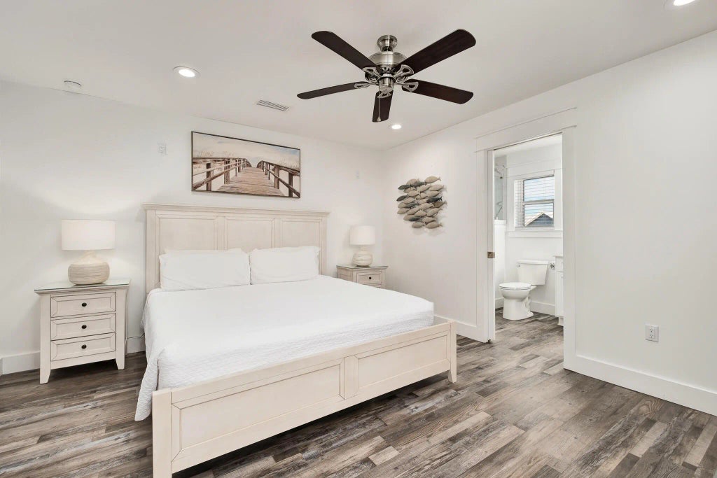 34 of 82 - 36 W Palm Beach Street, Miramar Beach, FL