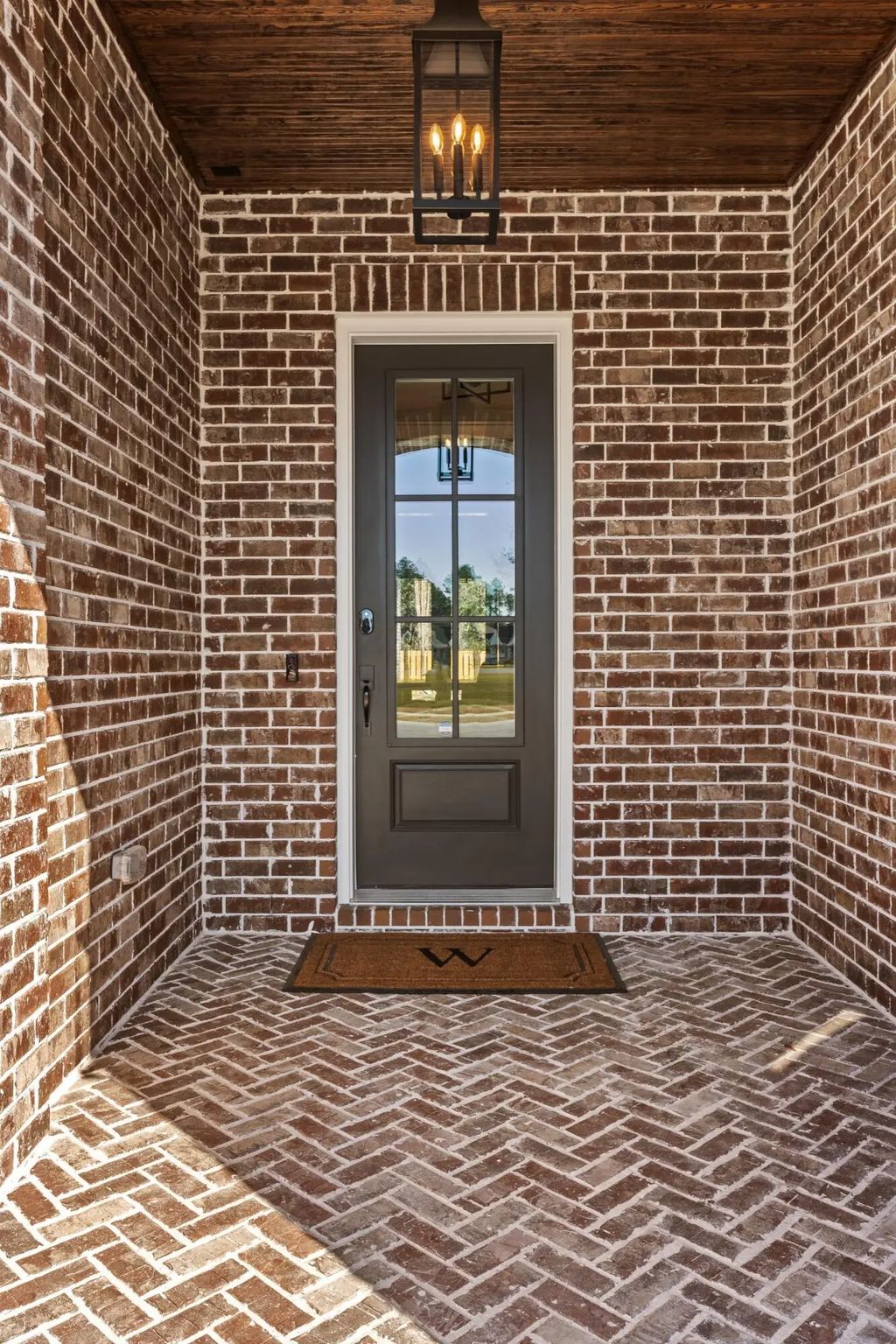 2 of 46 - 471 Shimmer Circle, Freeport, FL