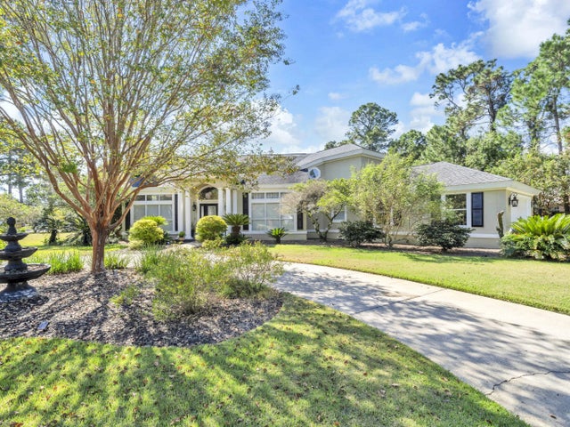 170 Baywind Drive, Niceville