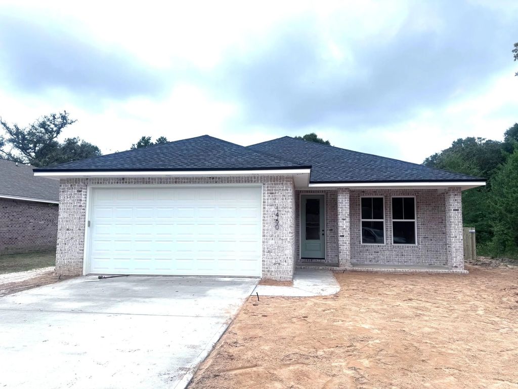 1460 Pine Street, Niceville