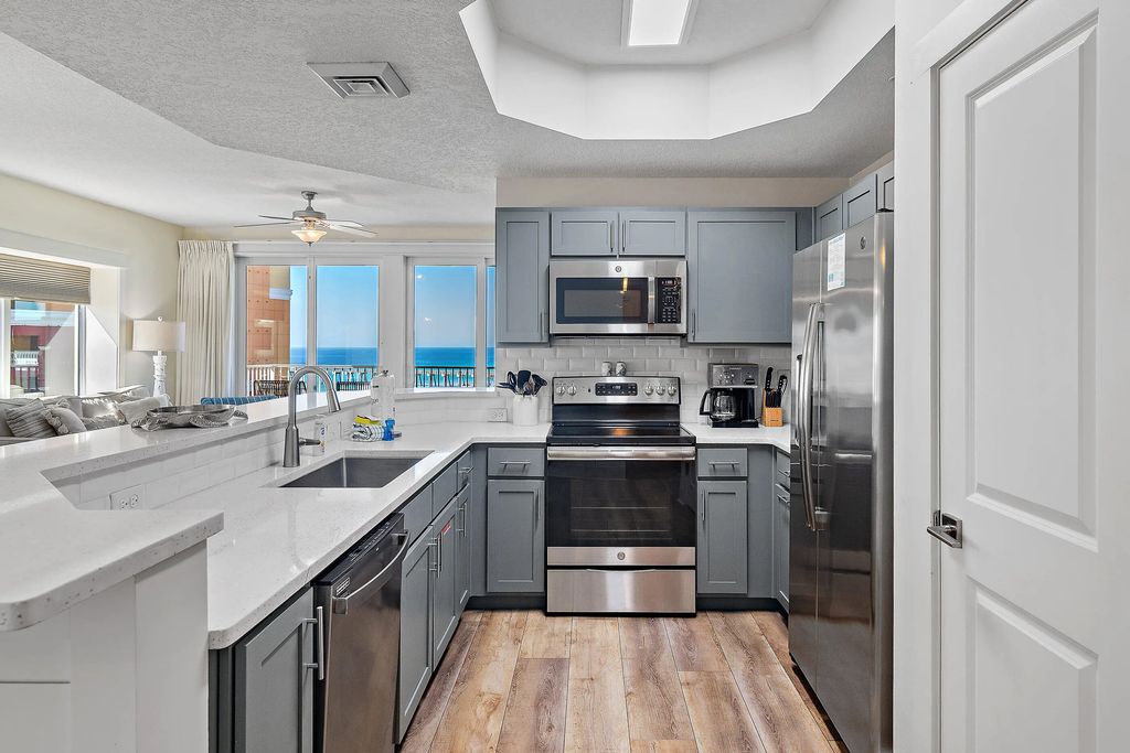 11 of 39 - 15928 Front Beach Road 601, Panama City Beach, FL