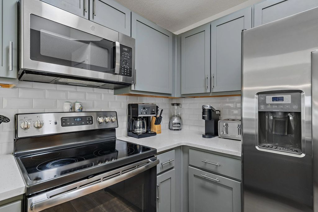 13 of 39 - 15928 Front Beach Road 601, Panama City Beach, FL