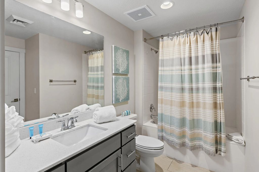 32 of 39 - 15928 Front Beach Road 601, Panama City Beach, FL