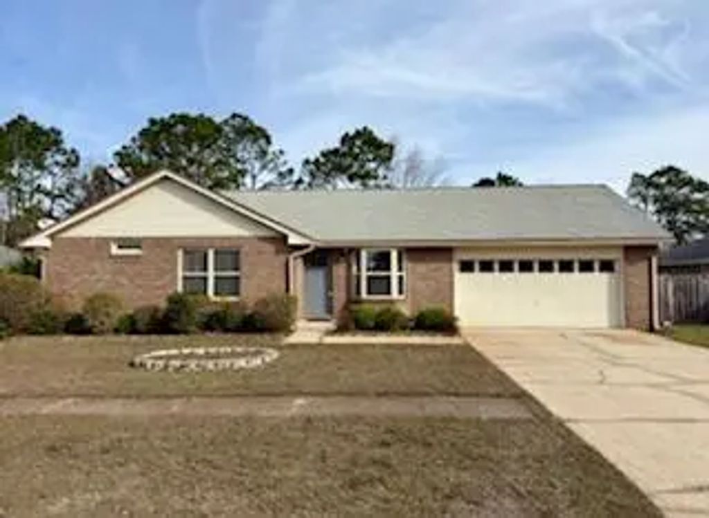 2252 Prytania Circle, Navarre