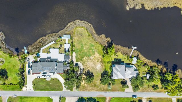 Photo of Listing #986792