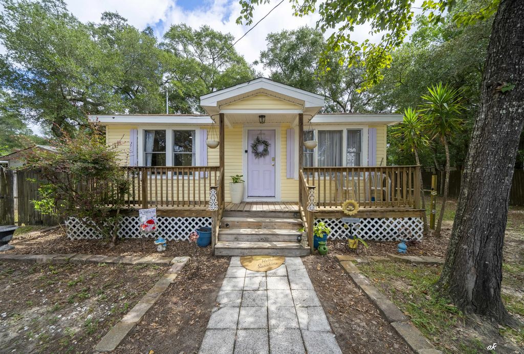 815 Oakridge Road, Fort Walton Beach
