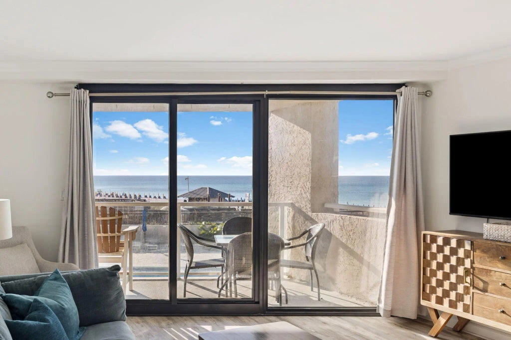 18 of 90 - 4221 Beachside Two Drive 4221, Miramar Beach, FL