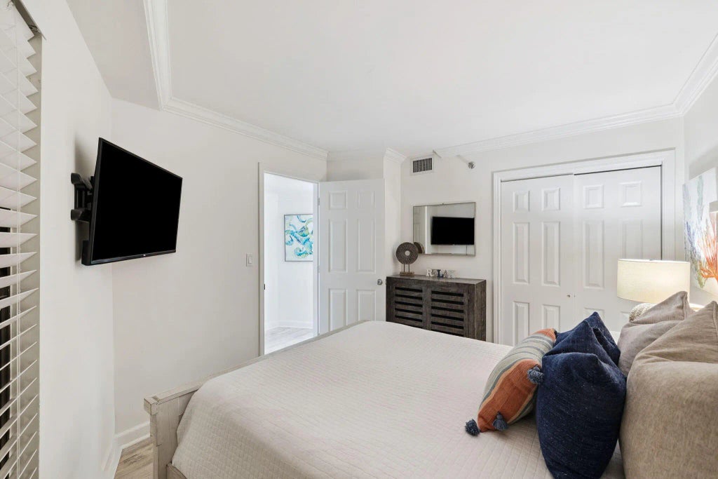 33 of 90 - 4221 Beachside Two Drive 4221, Miramar Beach, FL