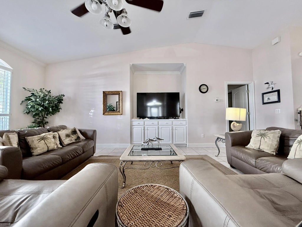 8 of 47 - 22 Pearl Cove, Miramar Beach, FL