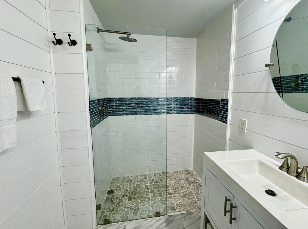 13 of 30 - 114 Carillon Market Street Unit 201, Panama City Beach, FL