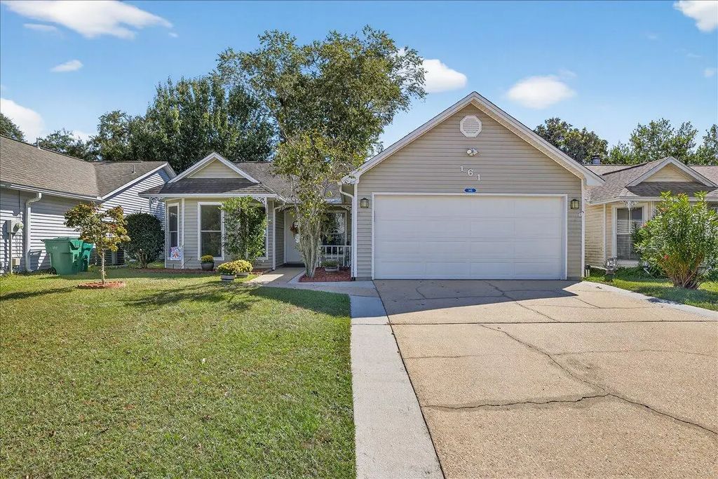 161 Meadowbrook Court, Niceville