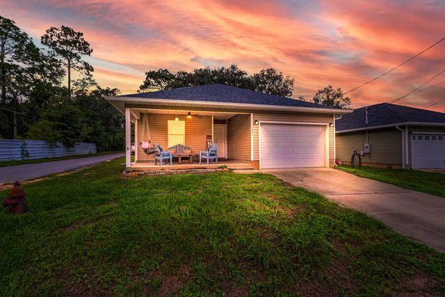 Photo of Listing #987032