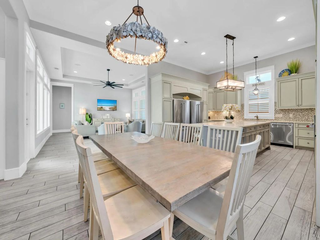 20 of 77 - 29 Los Angeles Street, Miramar Beach, FL