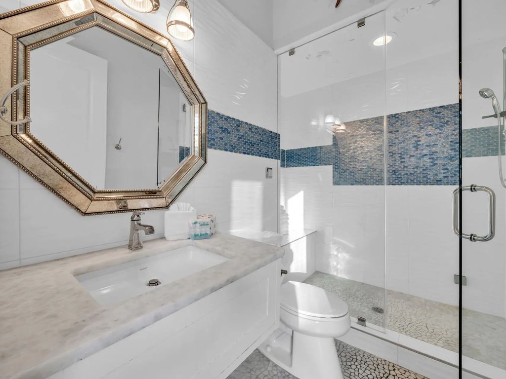 22 of 77 - 29 Los Angeles Street, Miramar Beach, FL