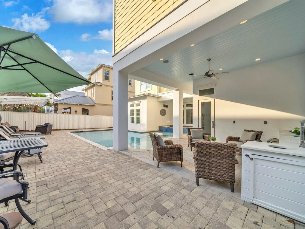 33 of 77 - 29 Los Angeles Street, Miramar Beach, FL