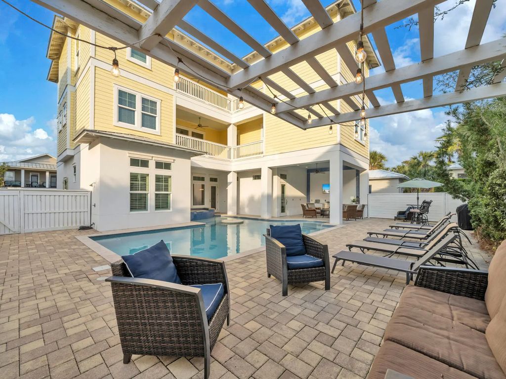 35 of 77 - 29 Los Angeles Street, Miramar Beach, FL
