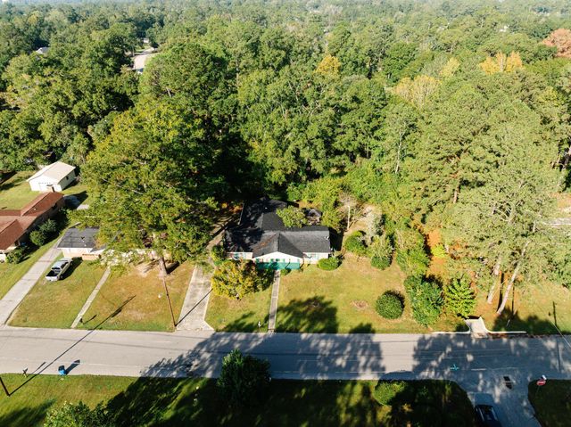 Photo of Listing #987493