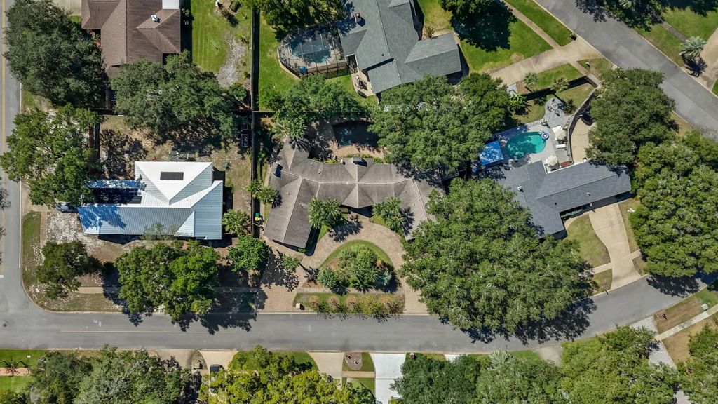 63 of 80 - 105 Indian Bayou Drive, Destin, FL