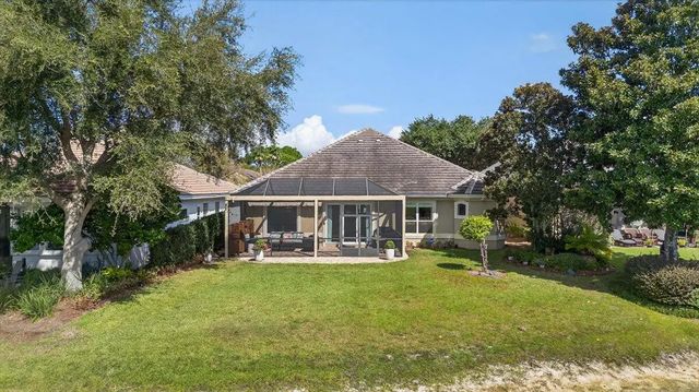 Photo of Listing #987640