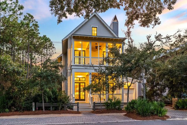 445 W Lake Forest Drive, Santa Rosa Beach.