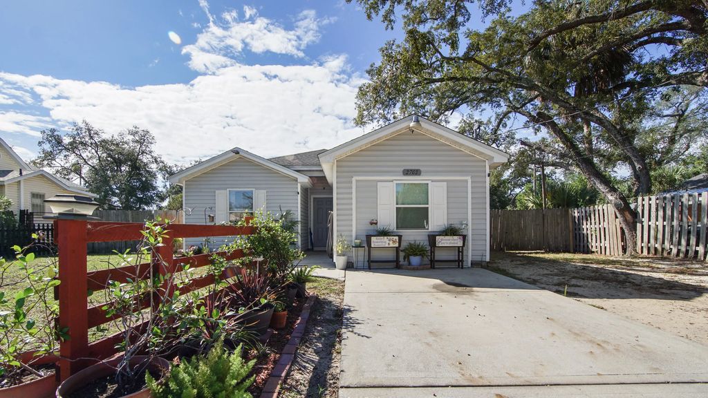 2703 W 18th Street, Panama City
