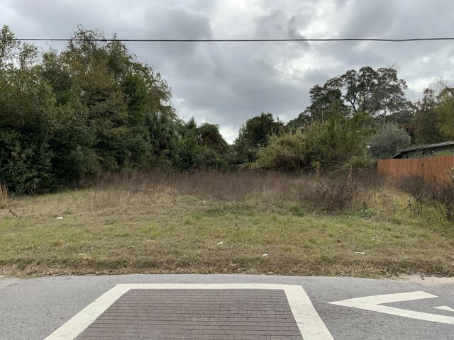 Photo of Listing #987652