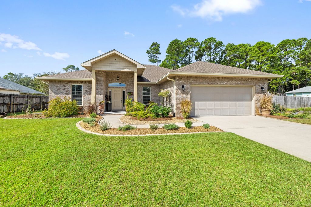 1801 Spitfire Street, Navarre