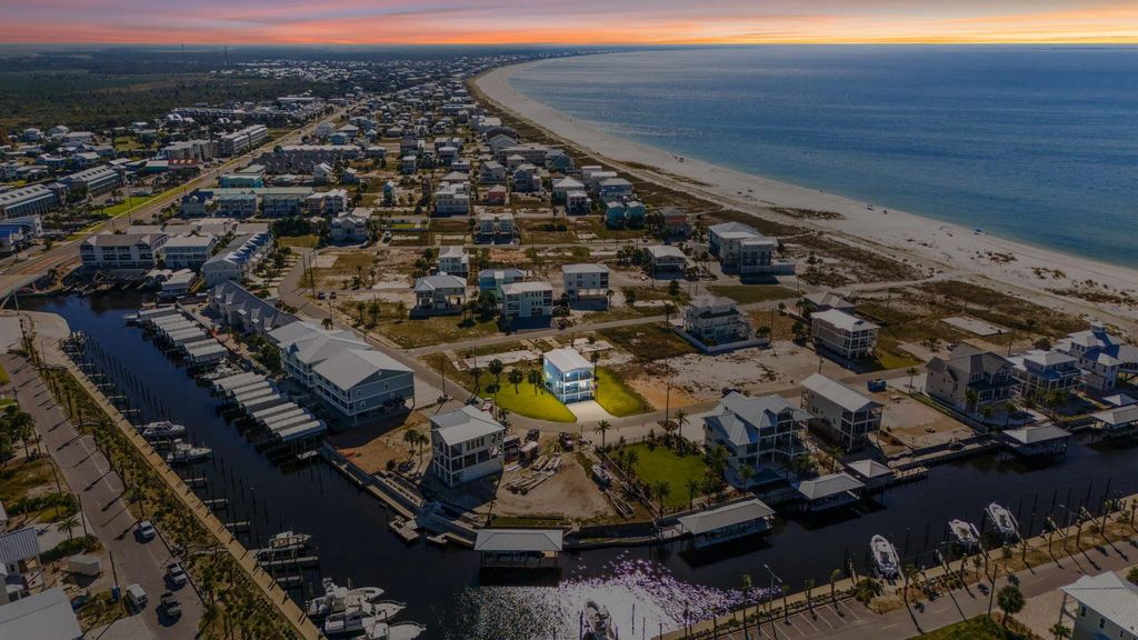 121 Miramar Drive, Mexico Beach
