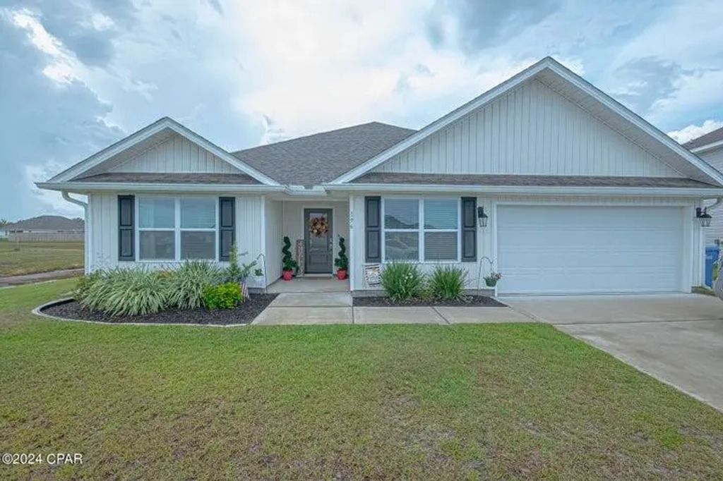 196 Allie Way, Panama City