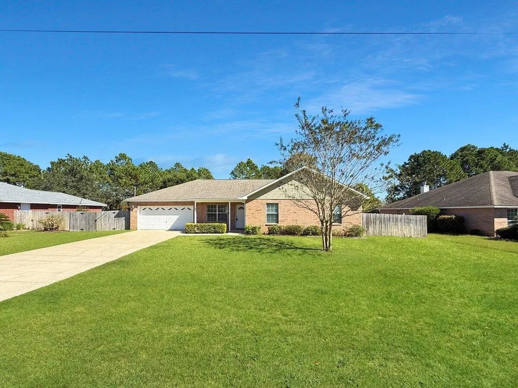 1958 Commodore Drive, Navarre