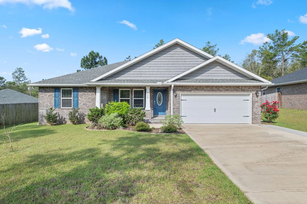 4409 Highway 87 Highway, Navarre