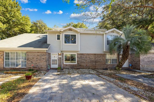 Photo of Listing #989552