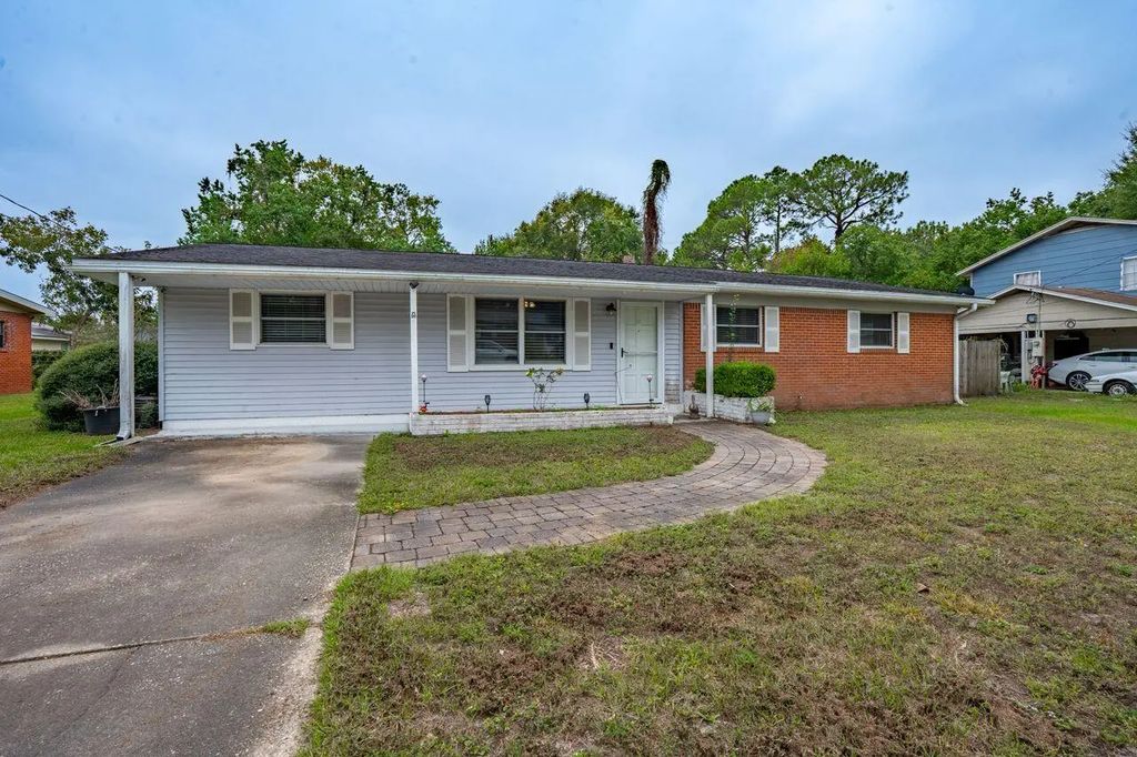 228 Nw Watson Drive, Fort Walton Beach