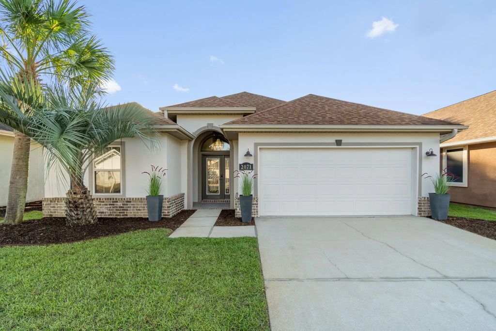 2071 Fountainview Drive, Navarre