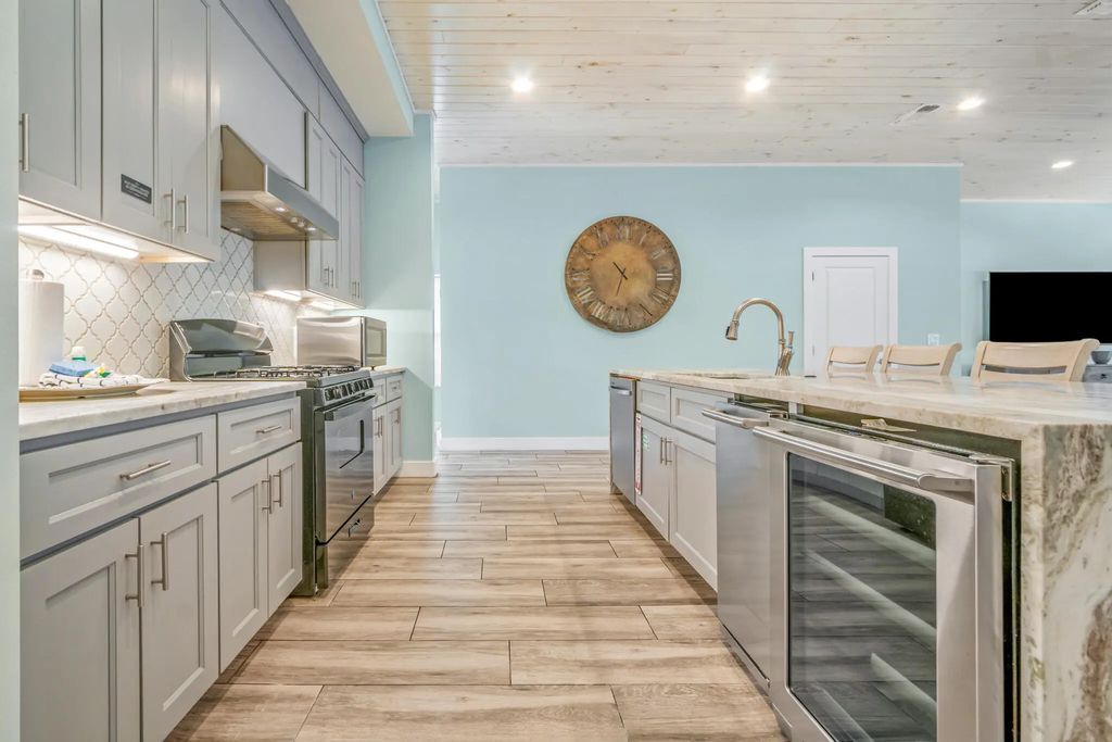 14 of 82 - 117 Charlotte Ave Avenue, Miramar Beach, FL