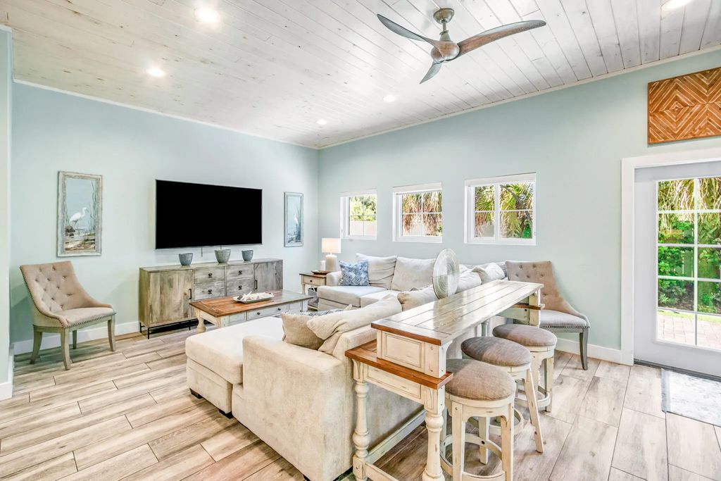 21 of 82 - 117 Charlotte Ave Avenue, Miramar Beach, FL