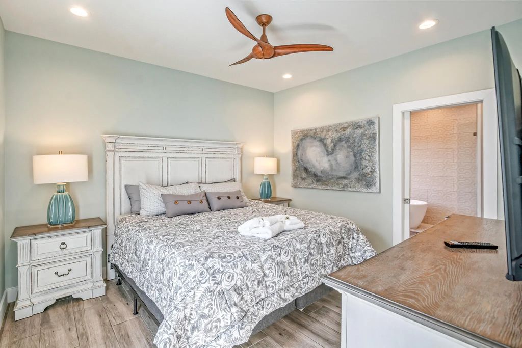 41 of 82 - 117 Charlotte Ave Avenue, Miramar Beach, FL
