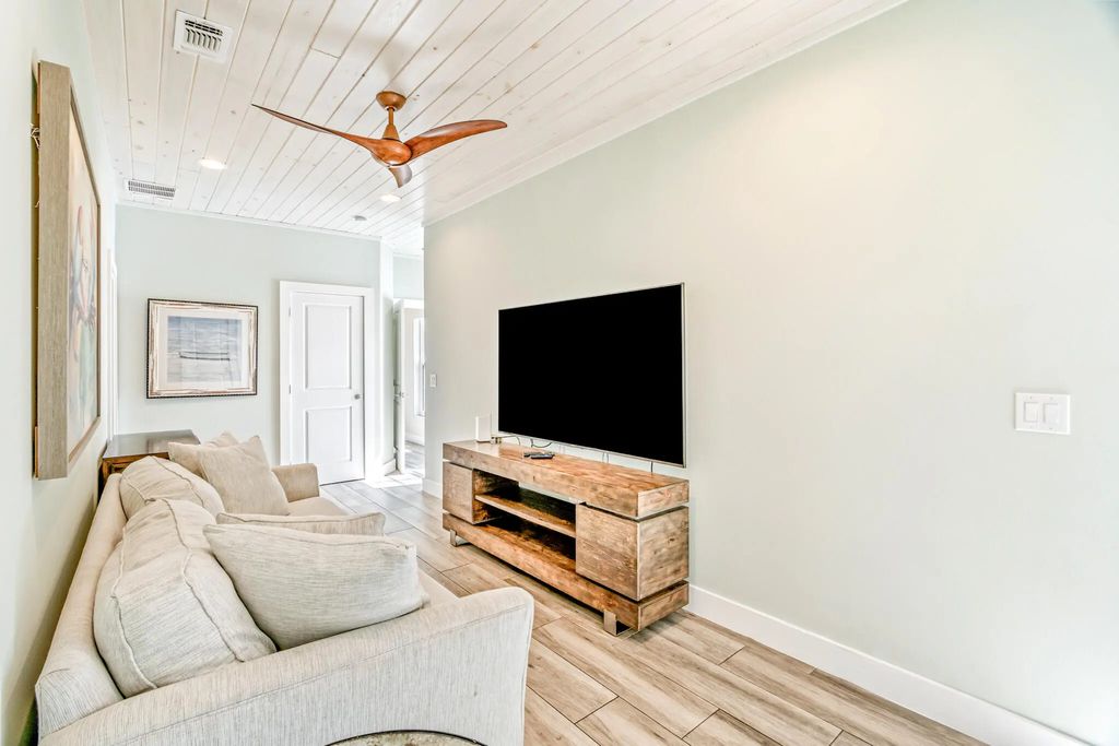 47 of 82 - 117 Charlotte Ave Avenue, Miramar Beach, FL