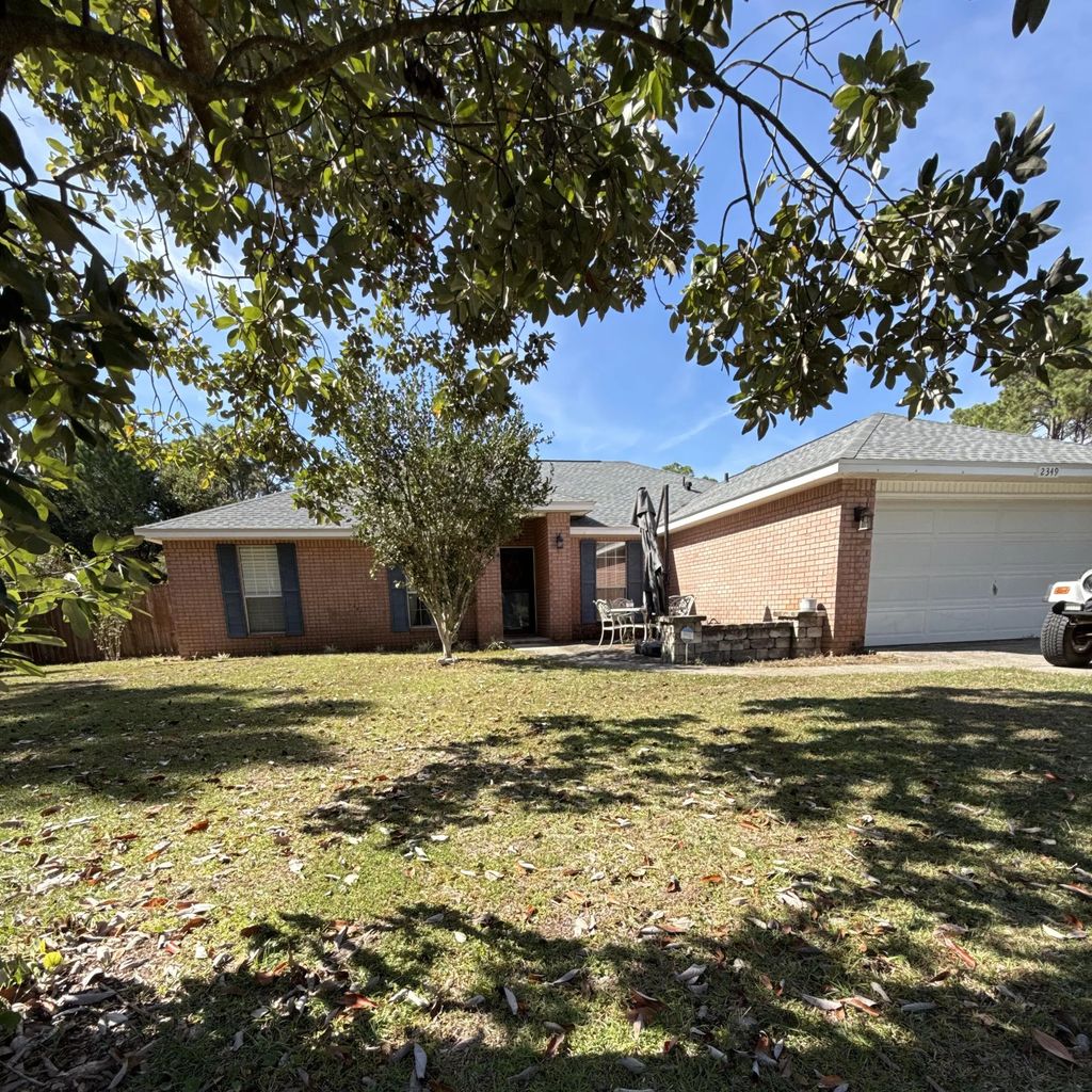 2349 Hemlock Drive, Navarre