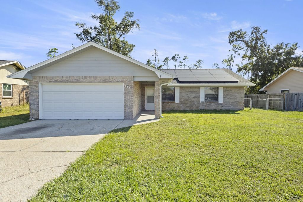 2011 Geralo Lane, Lynn Haven