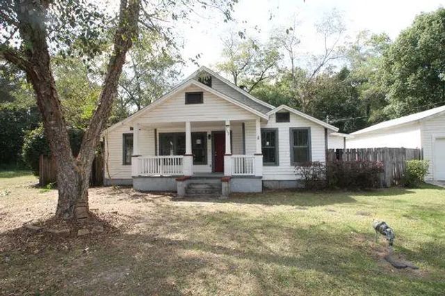 Photo of Listing #988565