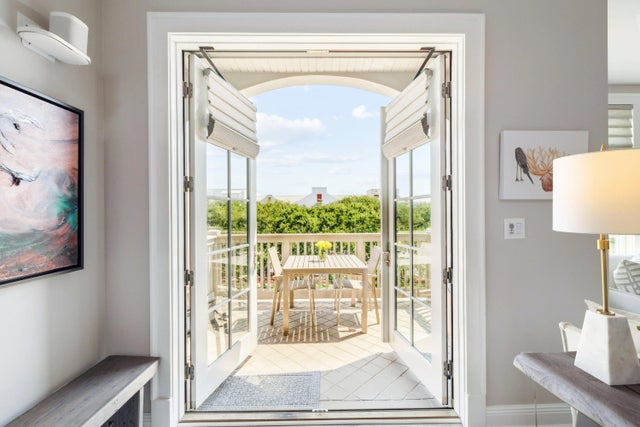 104 N Barrett Square # 3b, Rosemary Beach