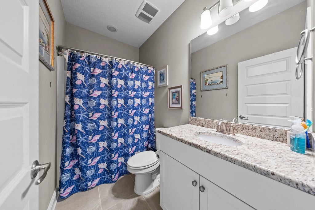 23 of 32 - 40 Oyster Boulevard, Freeport, FL