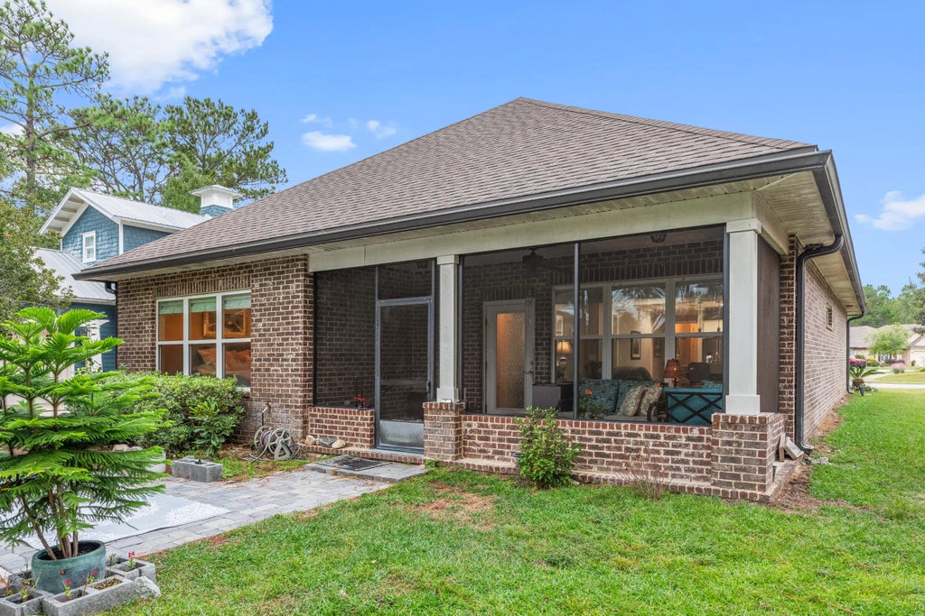 26 of 32 - 40 Oyster Boulevard, Freeport, FL